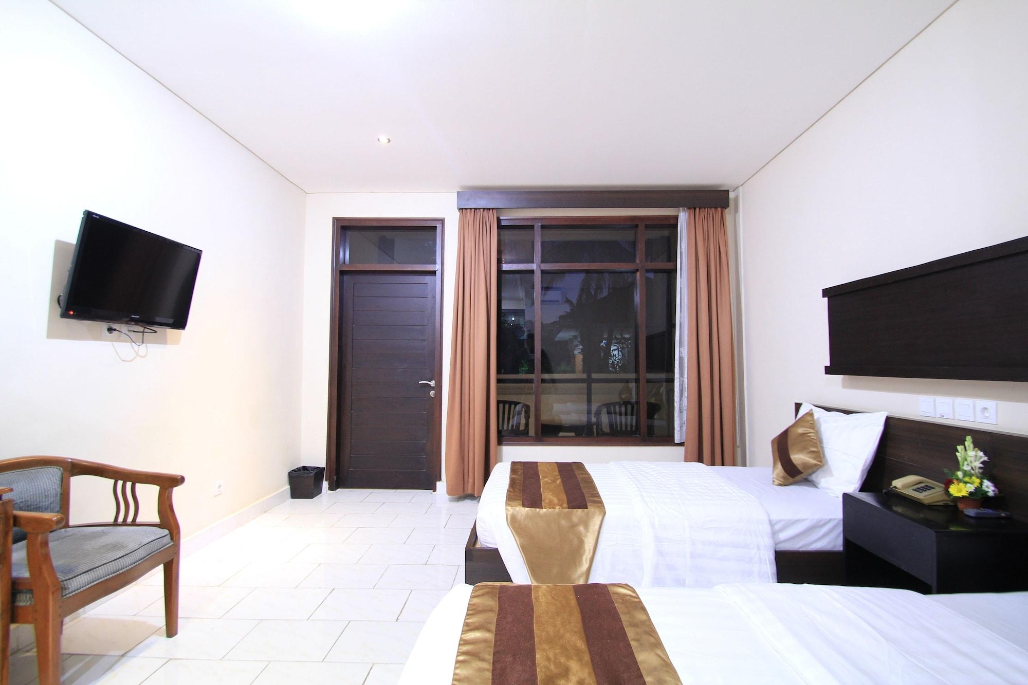 Bakung Beach Resort Kuta Lombok Buitenkant foto