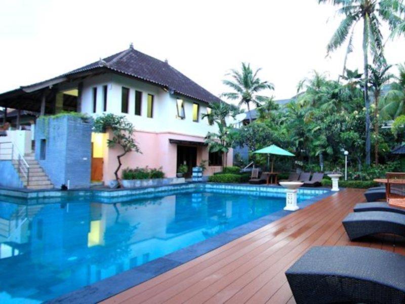 Bakung Beach Resort Kuta Lombok Buitenkant foto
